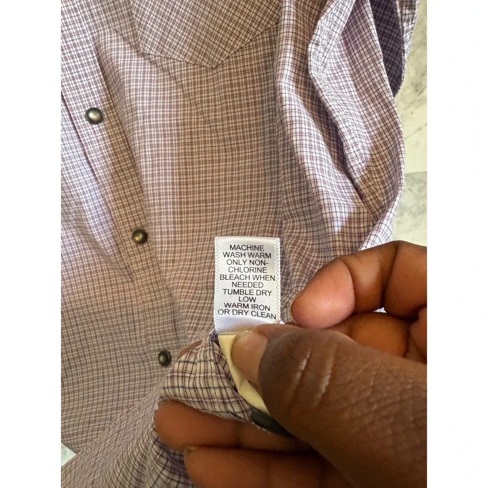 Banana Republic Men's‎ M Purple Plaid Snap Front Shirt Long Sleeve